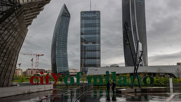 Assicurazioni, disco verde al rinnovo del contratto: aumenti fino a 280 euro per i dipendenti
