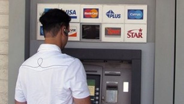 Sicurezza carte di credito, contro clonazione meglio il chip