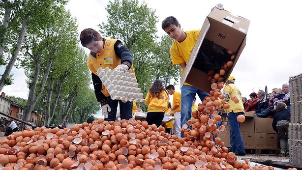 Anche l’Italia è coinvolta nel caso delle uova contaminate