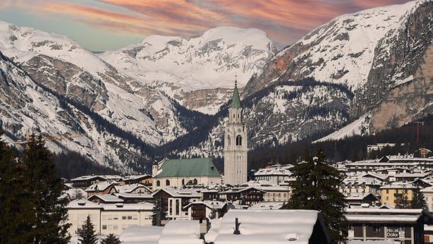 L’oro di Cortina: la visione della moda che ha ridisegnato l’accoglienza sulla neve