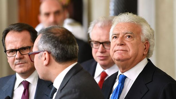 Nella legge di bilancio spunta il regalo di Natale per Verdini
