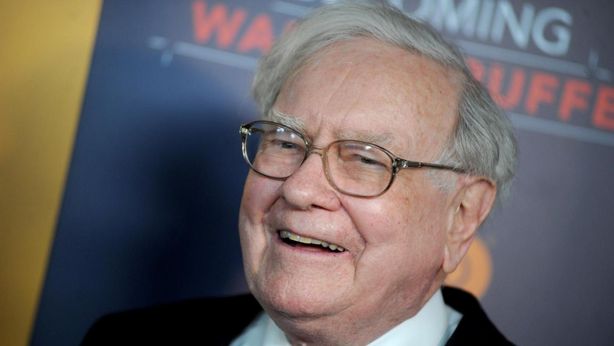 Buffett scarica ancora azioni BofA, le ragioni dietro la vendita