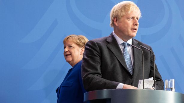 Dopo la chiamata Johnson-Merkel: “essenzialmente impossibile un accordo su Brexit”