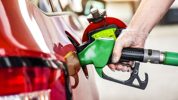 Carburanti: prezzi alle stelle. A Milano sfiorati i 2,75 euro a litro