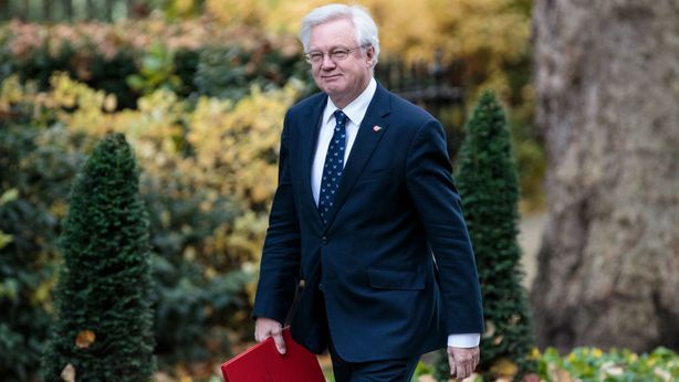 Brexit, Davis: “Intesa a dicembre? Solo 50% di chance”