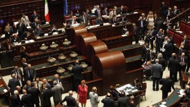 Nomine alle Authority indecenti, ovvero: volevate una riprova che Monti è taglieggiato dai partiti?
