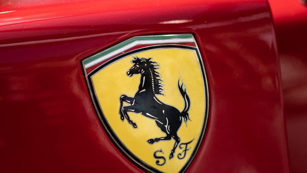 Ferrari batte Tesla a Wall Street