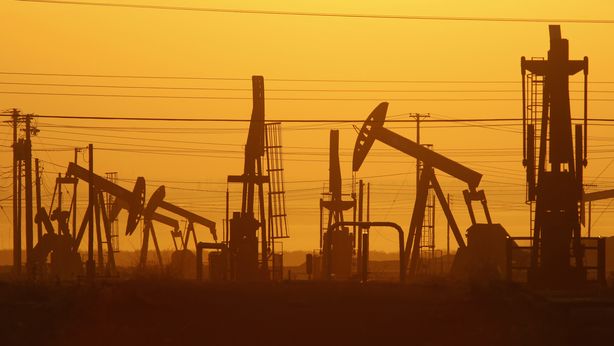 Petrolio, l’Opec conferma un aumento limitato della produzione