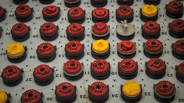 Con Trump si punta al nucleare. Occhio alla “commodity da fine del mondo”
