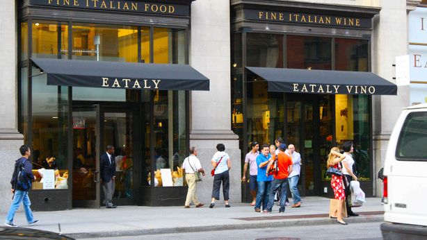 Eataly snobba Wall Street, si quoterà in Italia