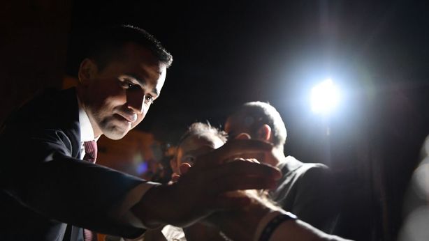 Elezioni: possibile alleanza tra Grasso e Di Maio