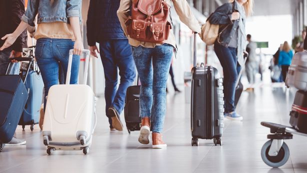 In pensione a 64 anni ma assegno ridotto fino al 18%: l’ultima ipotesi
