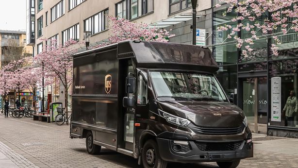 UPS chiude il quarto trimestre con utili in crescita a 1,79 miliardi di dollari