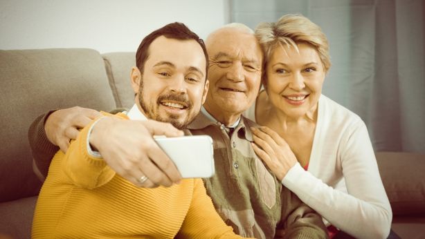 Giovani fuori sede, 7 su 10 si definiscono “mammoni”