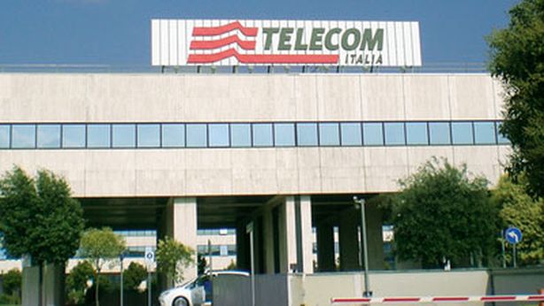S&P: Telecom rischia taglio a livello “spazzatura”