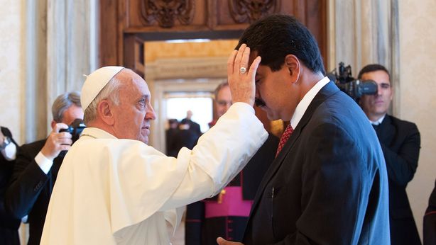 Crisi Venezuela, Papa Francesco scrive a Maduro