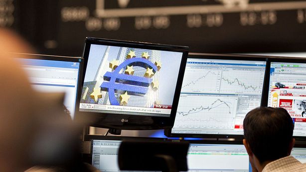 Spread schizza sopra i 300 punti, rendimento Btp decennale al 3%