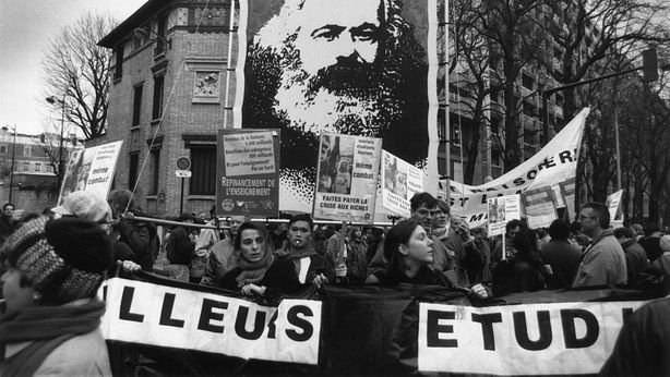 Uomini avidi e insurrezione dei dimenticati: Marx ha previsto tutto