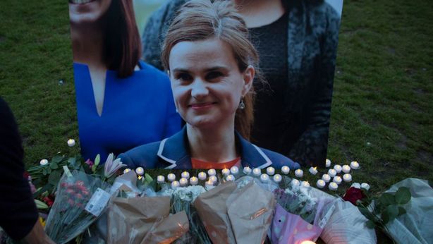 Omicidio Jo Cox: campagna e voto Brexit nel limbo
