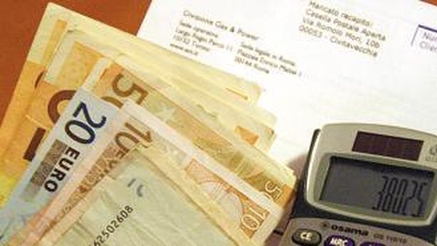 Ora anche le famiglie non saldano più i conti