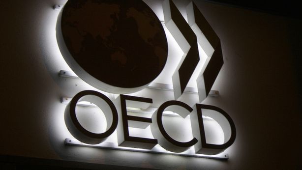 Ocse alza stime Pil Italia ma debito oltre 133%. E auspica bad bank