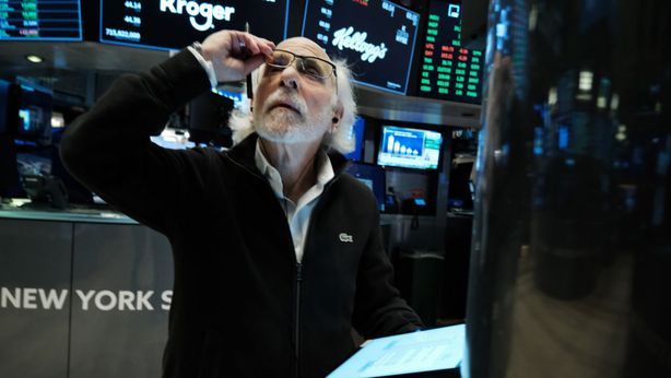 Wall Street reagisce ad attentato Trump con gli acquisti. Dow Jones al nuovo record, c’è anche l’effetto Powell (Fed)