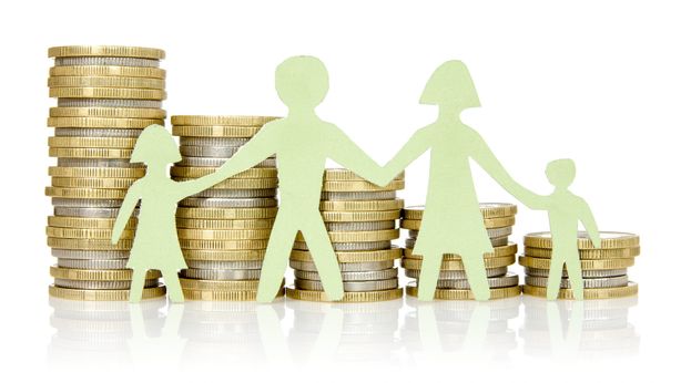Istat: nel 2022 reddito disponibile aumenta del 5,5%, cala potere d’acquisto
