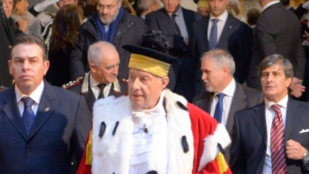 Cassazione: “Perdere il lavoro non è grave danno alla persona”