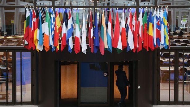 Ue bacchetta Italia: troppa incertezza mette a rischio i mercati
