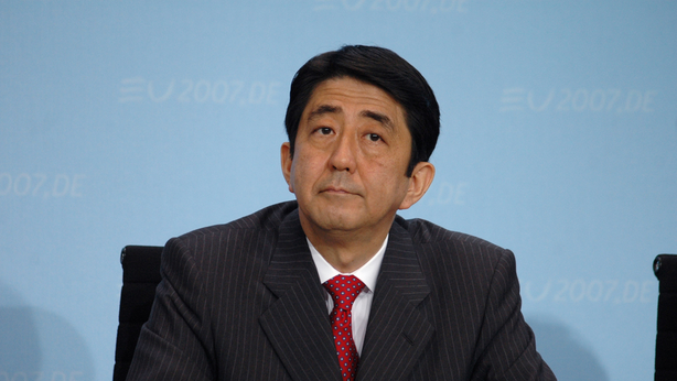 Giappone, Abe fallirà: S&P valuta declassamento