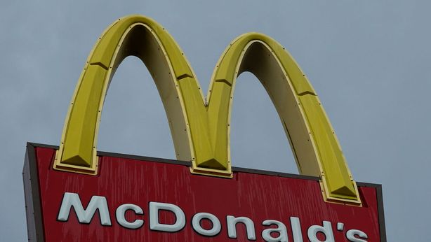 McDonald’s batte stime utili e anche sfida inflazione. Titolo in rialzo post conti
