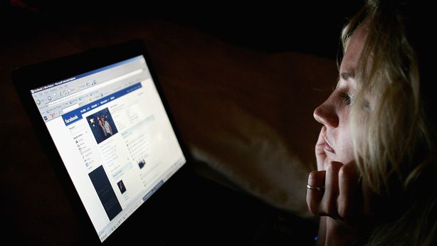 Nuovo scandalo Facebook: milioni di password a rischio