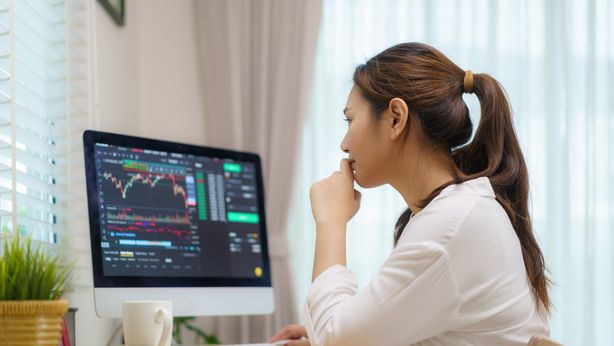 Preparate, oculate e indipendenti: le donne alla prova degli investimenti