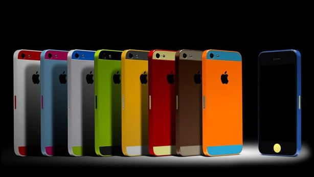 Nuovo iPhone: low cost e con batteria potenziata