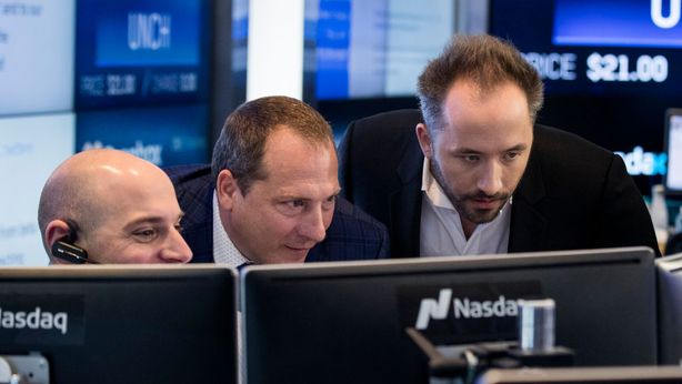 Borse, cade anche l’ultima barriera difensiva
