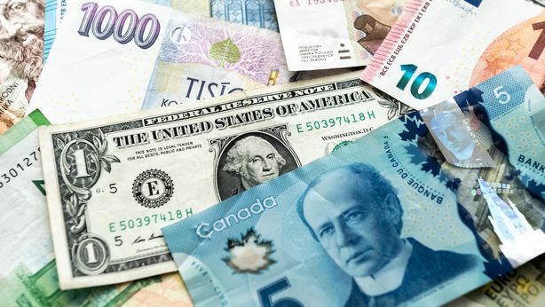 Russia: tassi d’interesse portati dall’8,5 al 12%. Penalizzato il rublo