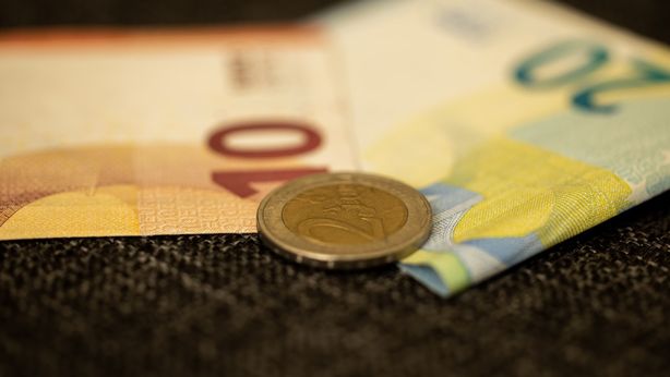 Inflazione alta e calo del Pil, la ripresa nel 2023 sarà difficile
