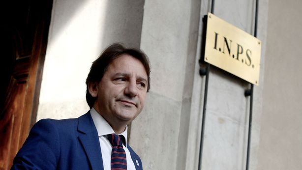 Riforma pensioni: divedere l’assegno in due quote, l’ipotesi di Tridico