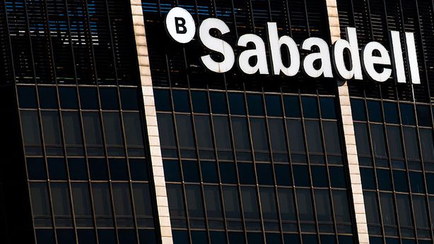 Banca TSB, problemi servizi online causano panico utenti