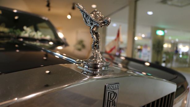 Rolls-Royce: utile raddoppiato, azioni al top da tre anni
