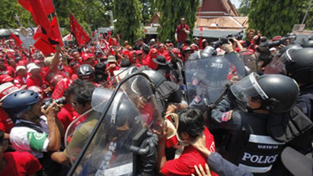 Valute: bath Thailandia ai minimi di 4 anni, rivolta opposizione anti-governo