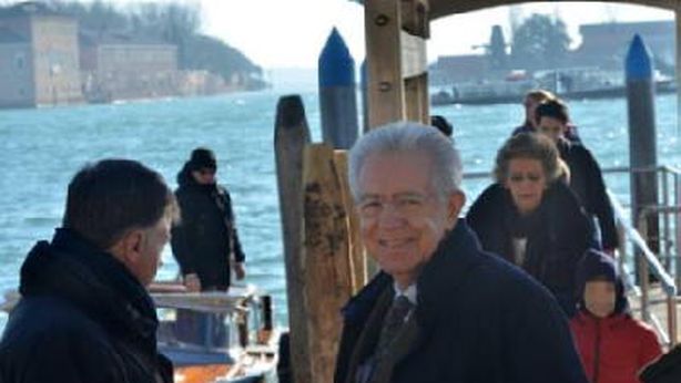 Monti, un vero prete: nasce la nuova DC
