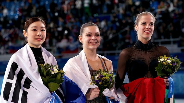 Pattinaggio, oro alla russa Adelina Sotnikova. Ed esplode la polemica: meritato?