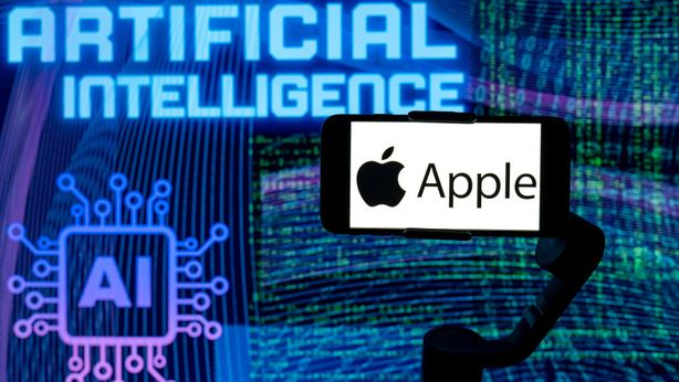 Nasce Apple Intelligence, grande scommessa AI della Big Tech Usa. Ma il titolo va giù