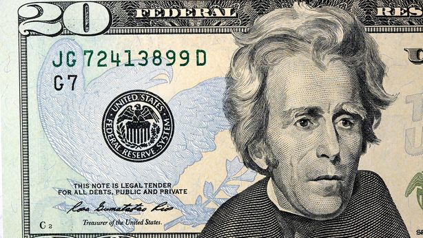 Dollaro: il canto del cigno prima del tracollo definitivo