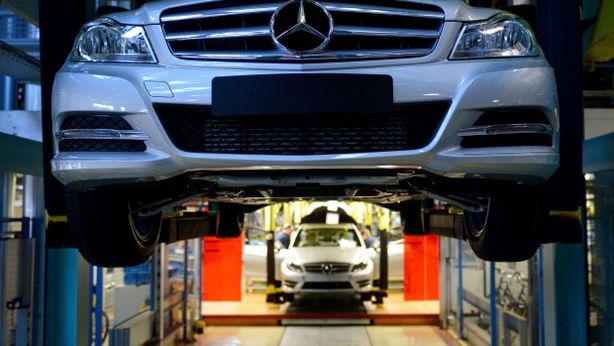 Lavoro e globalizzazione: Daimler, “un manager su due parlerà straniero”