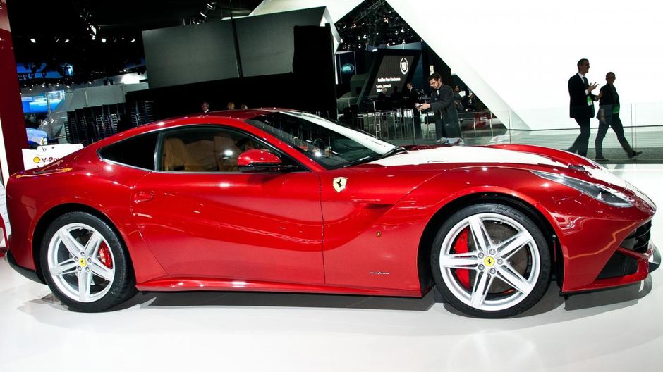 Ferrari: la sua prima auto elettrica costerà 500mila euro