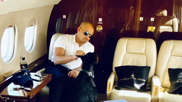 Jet privati con il proprio logo: il nuovo servizio di Luxury Private Group