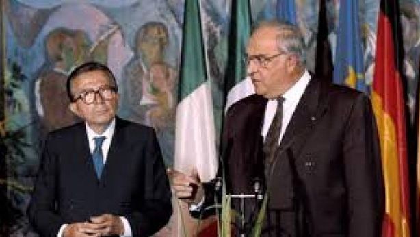 Addio a Helmut Kohl: il cancelliere della Germania unita