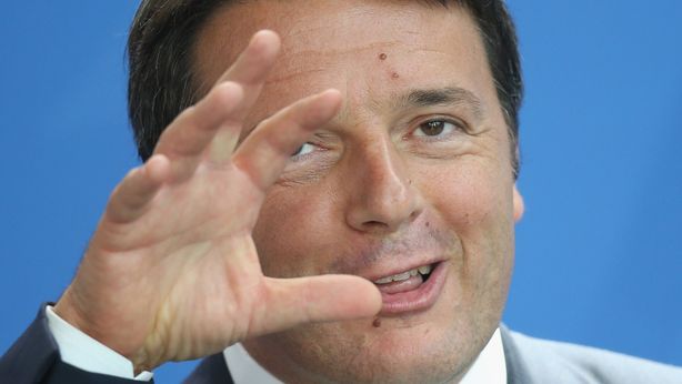 Banche, Renzi nel Paese delle Meraviglie. La gaffe su JP Morgan